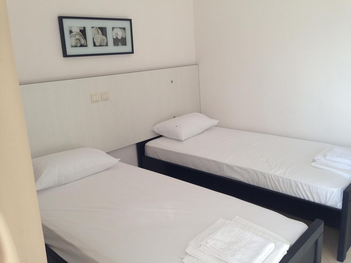 Rondos Hotel 希马拉 外观 照片