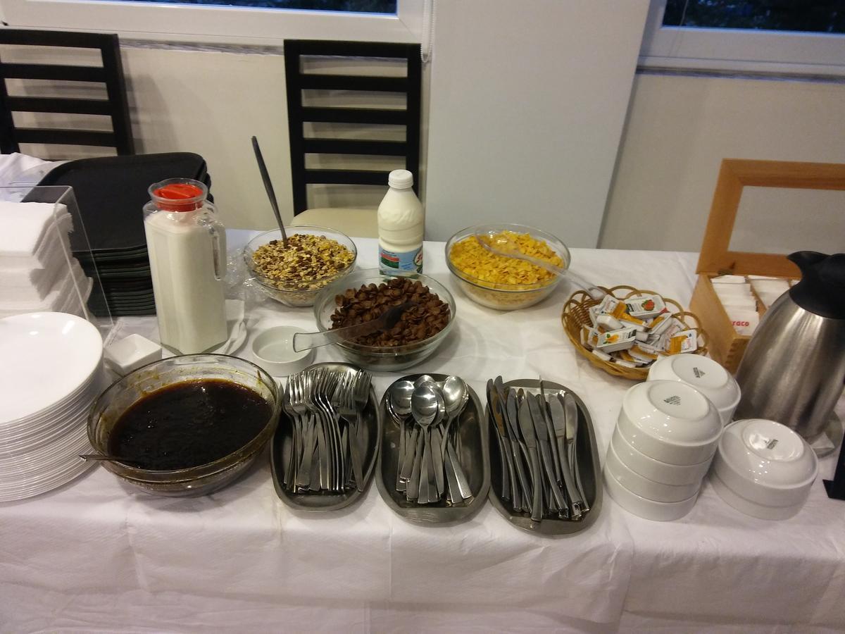 Rondos Hotel 希马拉 外观 照片