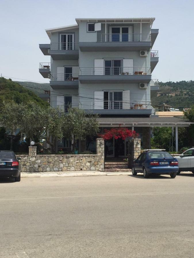 Rondos Hotel 希马拉 外观 照片