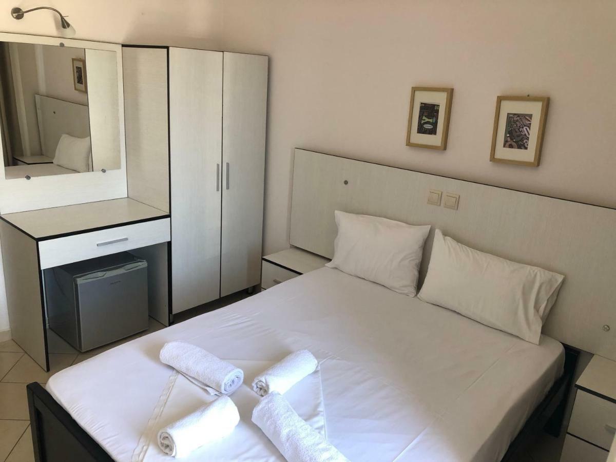 Rondos Hotel 希马拉 外观 照片